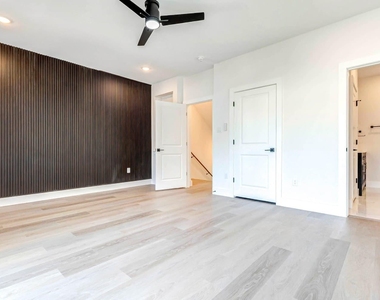 5634 Dolores Street - Photo Thumbnail 20