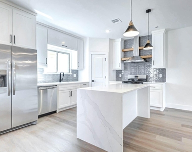5636 Dolores Street - Photo Thumbnail 25