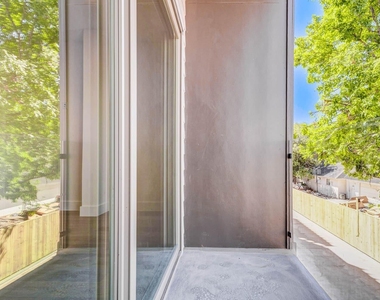 5636 Dolores Street - Photo Thumbnail 34