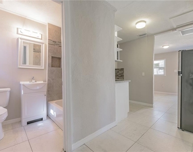7408 S Sherrill Street - Photo Thumbnail 12