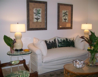 17580 Gulf Boulevard - Photo Thumbnail 4