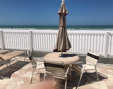 17580 Gulf Boulevard - Photo Thumbnail 10