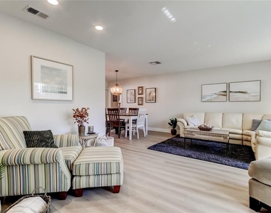 2652 Concorde Court - Photo Thumbnail 4