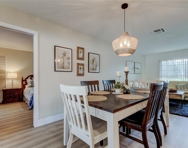 2652 Concorde Court - Photo Thumbnail 8