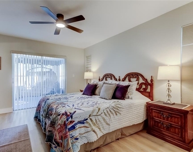 2652 Concorde Court - Photo Thumbnail 12