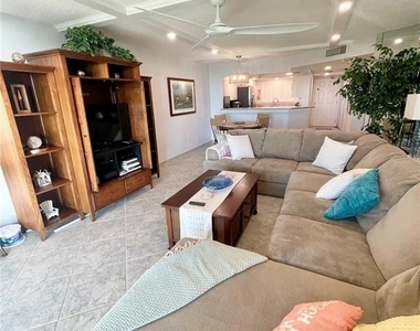 1290 Gulf Boulevard - Photo Thumbnail 10