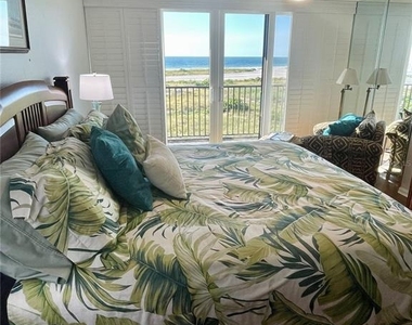 1290 Gulf Boulevard - Photo Thumbnail 17