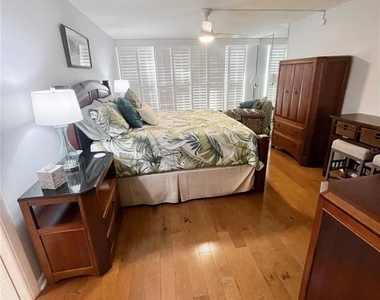 1290 Gulf Boulevard - Photo Thumbnail 14