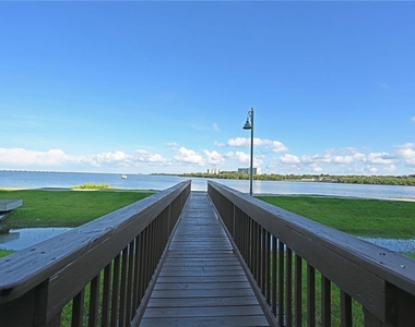 2755 Via Capri Drive - Photo Thumbnail 35