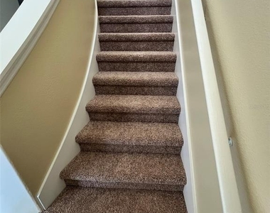 2202 Seven Oaks Drive - Photo Thumbnail 37
