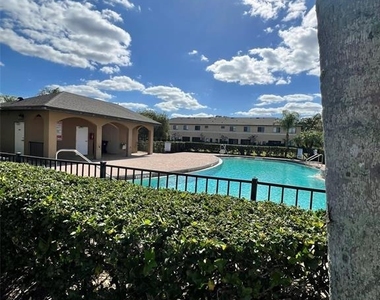 2202 Seven Oaks Drive - Photo Thumbnail 33