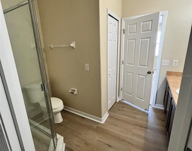 2202 Seven Oaks Drive - Photo Thumbnail 20