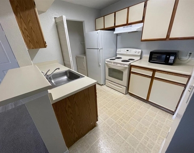 1063 S Hiawassee Road - Photo Thumbnail 6