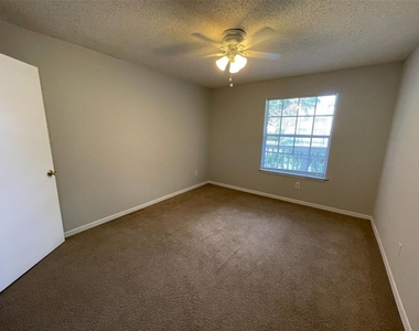 1063 S Hiawassee Road - Photo Thumbnail 10