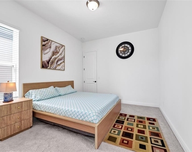 16324 Silver Grove Boulevard - Photo Thumbnail 30