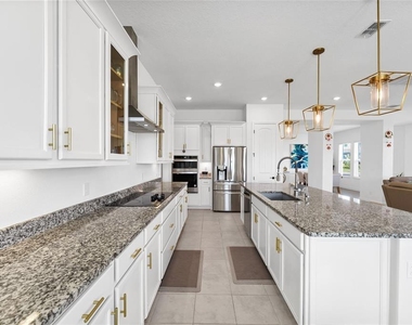 16324 Silver Grove Boulevard - Photo Thumbnail 8