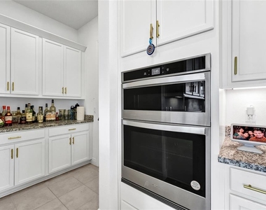 16324 Silver Grove Boulevard - Photo Thumbnail 12