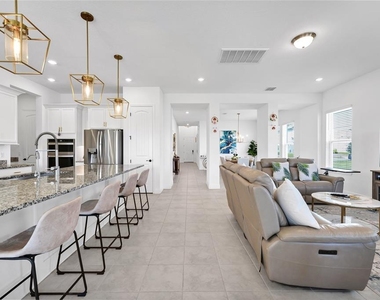 16324 Silver Grove Boulevard - Photo Thumbnail 16