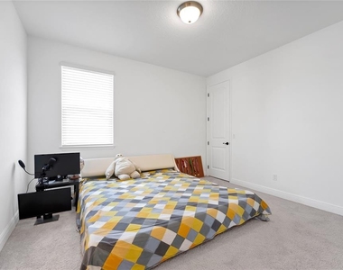 16324 Silver Grove Boulevard - Photo Thumbnail 39