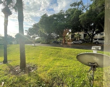 3100 S Semoran Boulevard - Photo Thumbnail 4