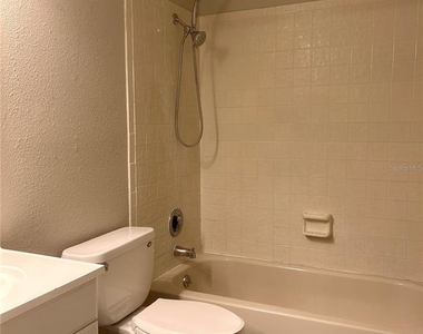 1701 Shady Ridge Court - Photo Thumbnail 10