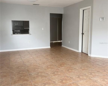 1701 Shady Ridge Court - Photo Thumbnail 2