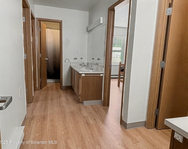 42 Nittany Drive - Photo Thumbnail 6