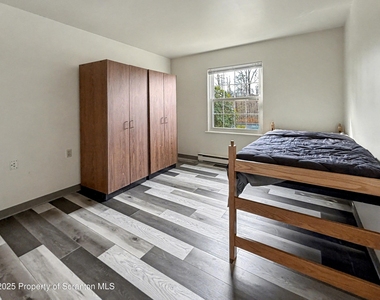 42 Nittany Drive - Photo Thumbnail 7