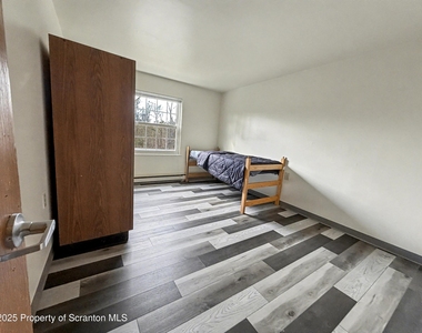 42 Nittany Drive - Photo Thumbnail 9