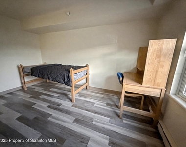 48 Nittany Drive - Photo Thumbnail 10