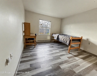 48 Nittany Drive - Photo Thumbnail 7