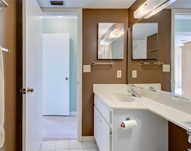 314 Cerromar Way N - Photo Thumbnail 25