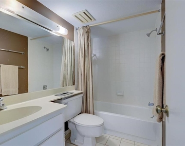 314 Cerromar Way N - Photo Thumbnail 26