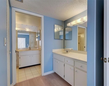 314 Cerromar Way N - Photo Thumbnail 19