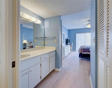 314 Cerromar Way N - Photo Thumbnail 22