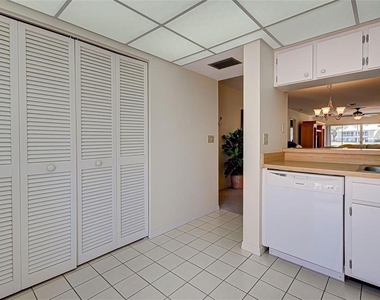 314 Cerromar Way N - Photo Thumbnail 13