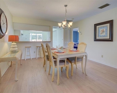 314 Cerromar Way N - Photo Thumbnail 10