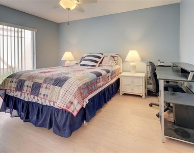 314 Cerromar Way N - Photo Thumbnail 17