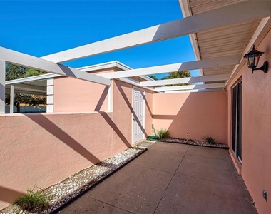 314 Cerromar Way N - Photo Thumbnail 34