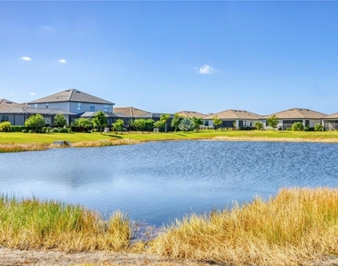 15716 Barefoot Beach Drive - Photo Thumbnail 27