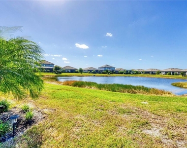15716 Barefoot Beach Drive - Photo Thumbnail 26