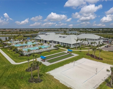 15716 Barefoot Beach Drive - Photo Thumbnail 61