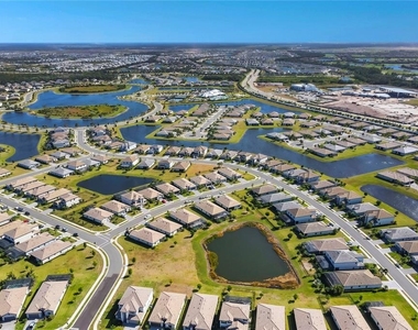 15716 Barefoot Beach Drive - Photo Thumbnail 30