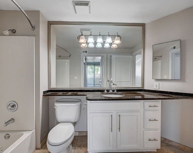 260 E Flamingo Road - Photo Thumbnail 22