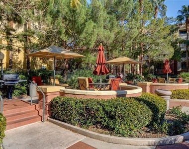 260 E Flamingo Road - Photo Thumbnail 40