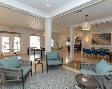 1000 Ashwood Parkway - Photo Thumbnail 22