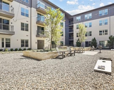 3800 Pga Parkway - Photo Thumbnail 12