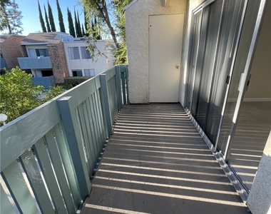 5700 Etiwanda Avenue - Photo Thumbnail 29