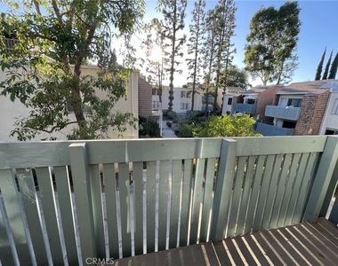 5700 Etiwanda Avenue - Photo Thumbnail 32