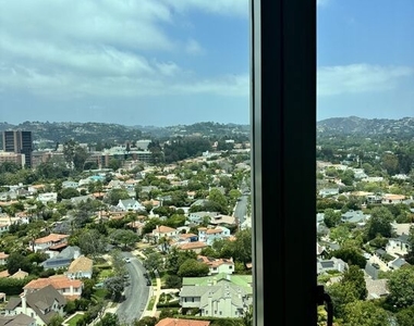 10727 Wilshire Boulevard - Photo Thumbnail 10
